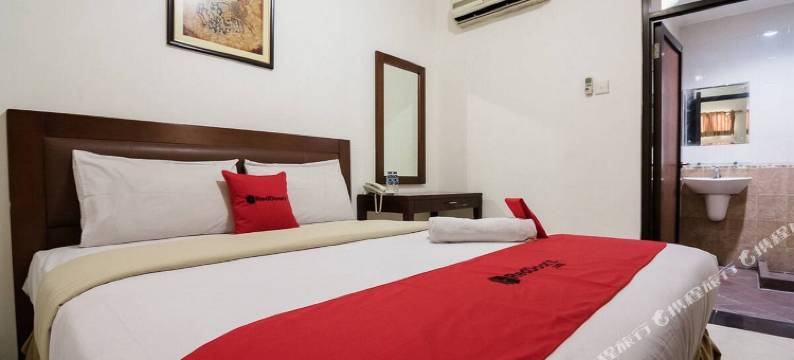 红门精选@Buah Batu(RedDoorz Plus at Buah Batu)图片