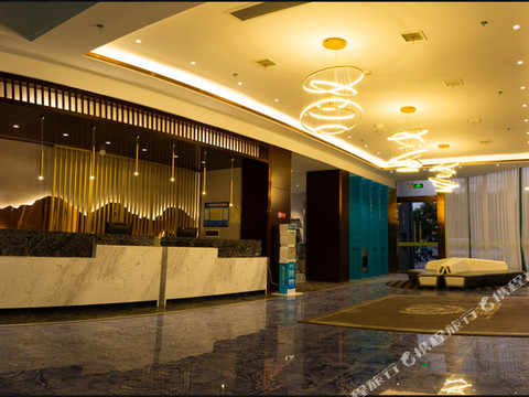 七瑞智慧酒店(益阳城市学院店)