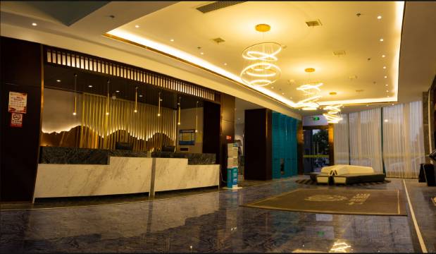 七瑞智慧酒店(益阳城市学院店)