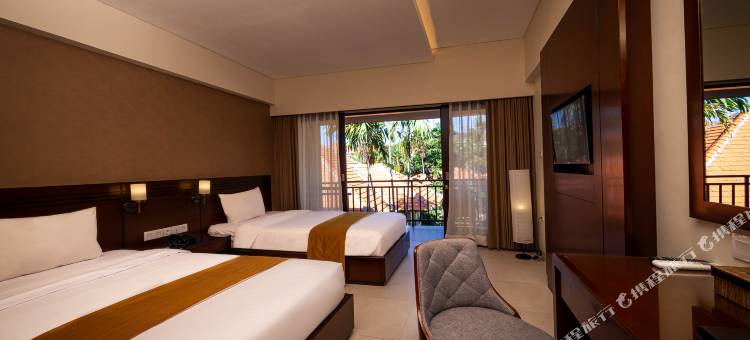 库塔余利亚海滩旅馆(Yulia Beach Inn Kuta)图片