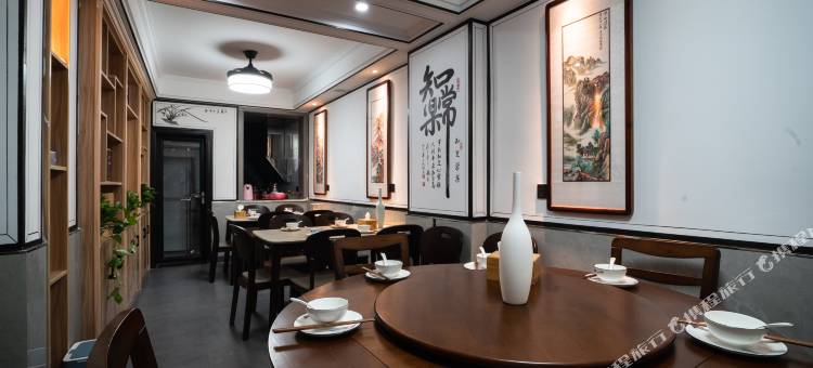 九华山檀香居民宿(肉身宝殿店)图片