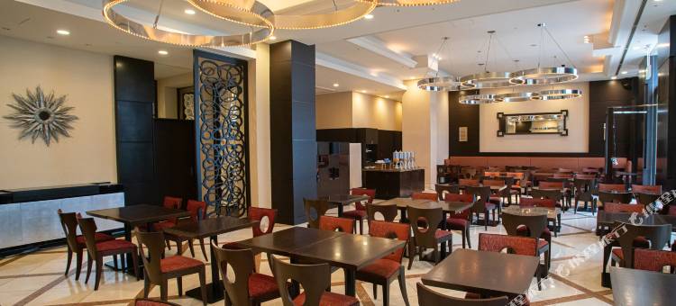 那霸希尔顿逸林酒店(DoubleTree by Hilton Hotel Naha)图片