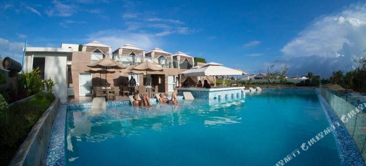 长滩岛市区酒店(Boracay Uptown)图片