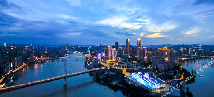 云幕国际酒店(重庆解放碑步行街店)图片