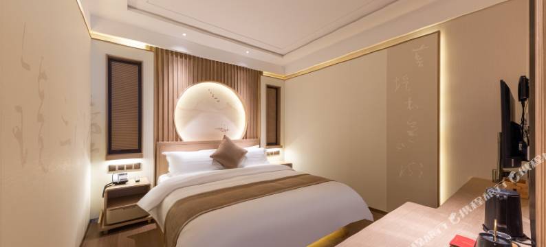 静观雅宿酒店(武汉光谷广场地质大学店)图片