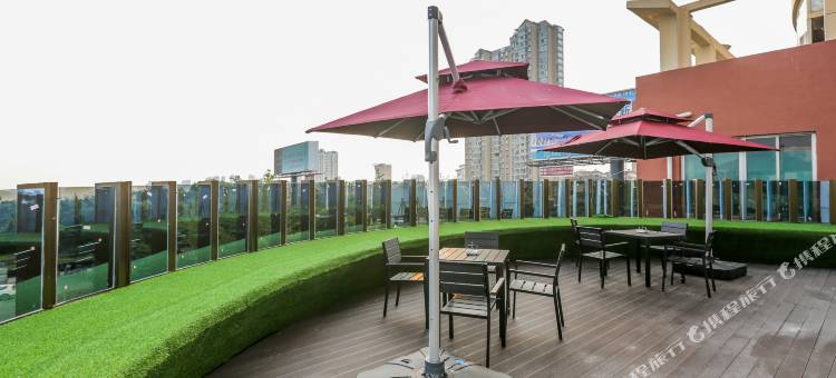 天海柏唐酒店(九江火车站庐山大道店)图片