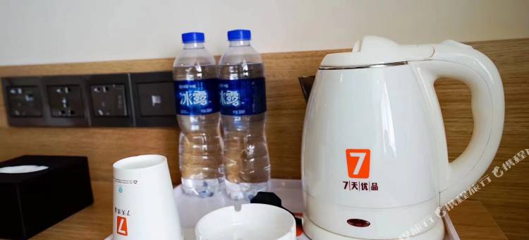 7天优品酒店(南京新街口张府园地铁站店)图片