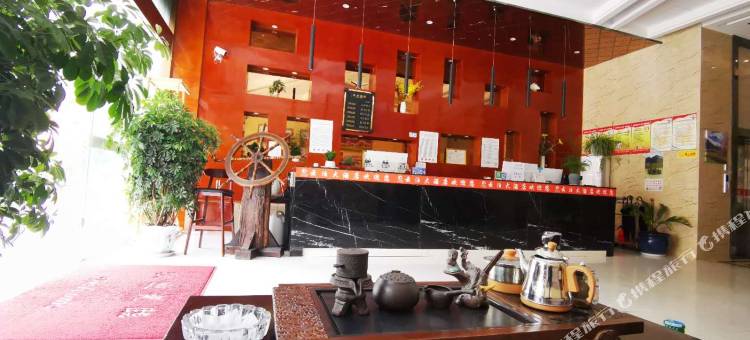 波密云泊大酒店图片