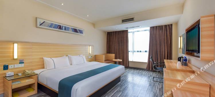 圣曼酒店(韶关火车东站百年东街店)图片