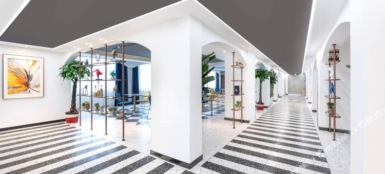 镇安景悦雅致酒店(镇安金台山文化旅游区店)图片