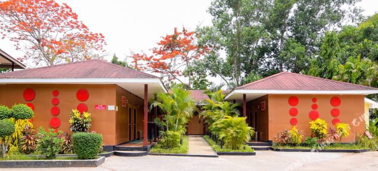 勃生酒店(Pathein Hotel)图片