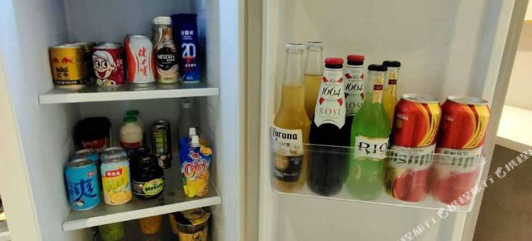 拯救者电竞酒店(郑州轻工业大学瀚海海尚店)图片