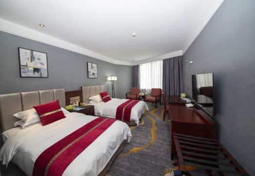 Donghu  Hotel Hotel Overview