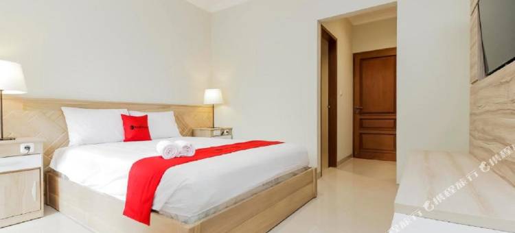 RedDoorz Premium Near Ragunan Zoo 2图片