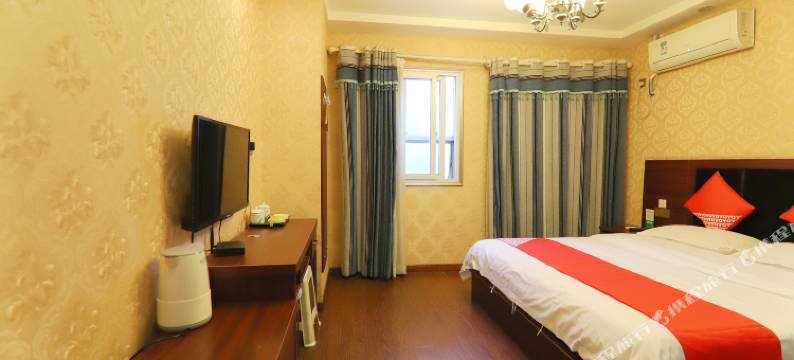 深圳鸿泰商务宾馆(向西村地铁站店)图片