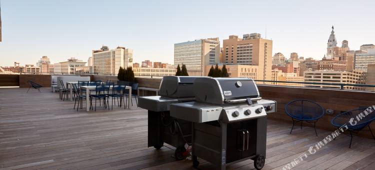 Sonder at Sixteen Hundred图片