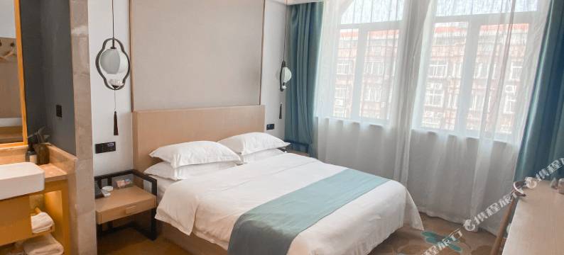 许昌鸿锦酒店(胖东来时代广场曹魏古城店)图片