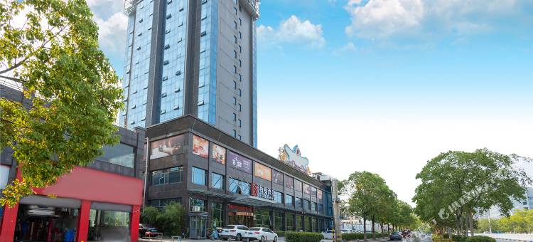 柏曼酒店(黄冈师范学生街店)图片