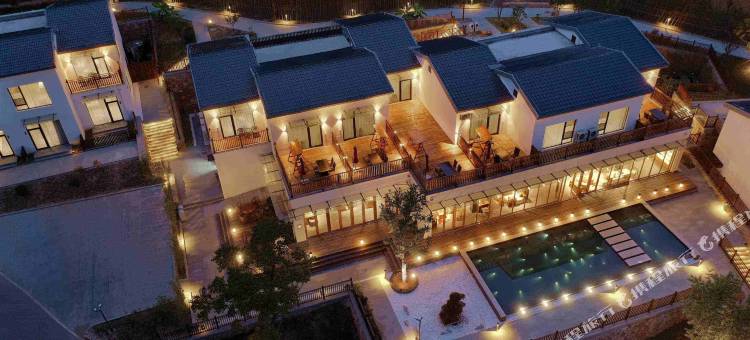 九华山陌上花间堂·雾涧图片