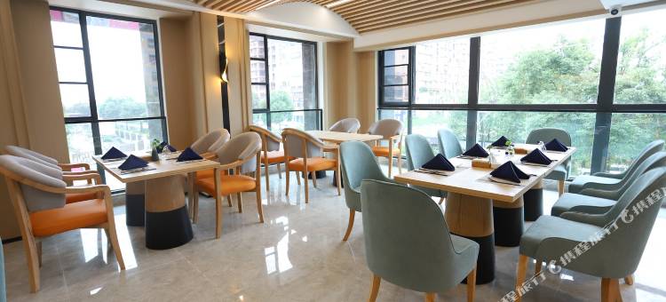 岷山饭店(绵竹天悦店)图片
