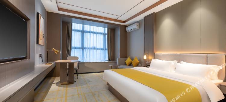 铂顿国际公寓(阳江东汇城广场店)图片