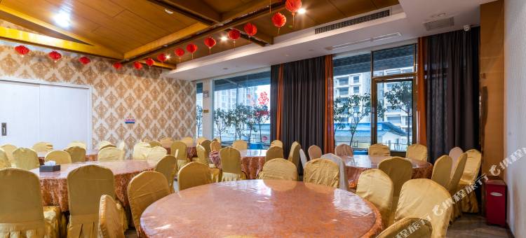 皇钻州际酒店(凯里市区国贸购物中心店)图片