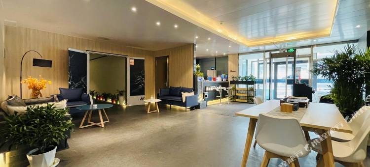 久居可酒店(红山路八一中学店)图片