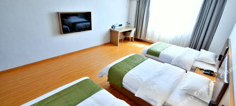 格林豪泰酒店(吉木萨尔准东五彩湾政务中心智选店)图片