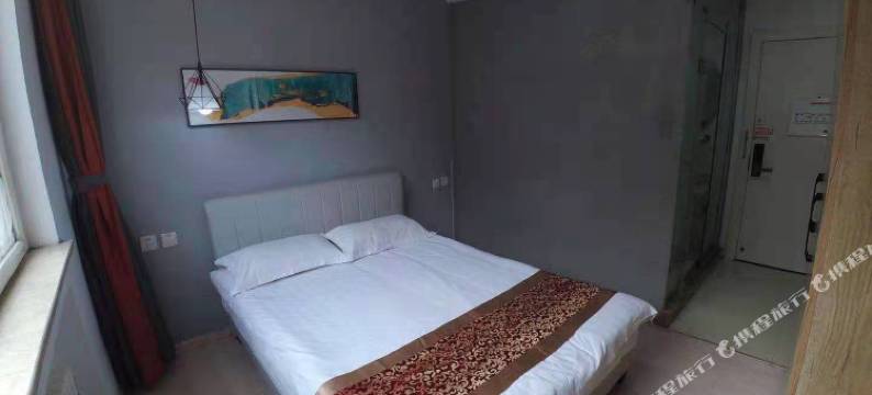 读寓酒店(青岛丹江路店)图片