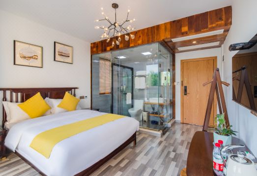 Pushe Guesthouse Hotel Overview