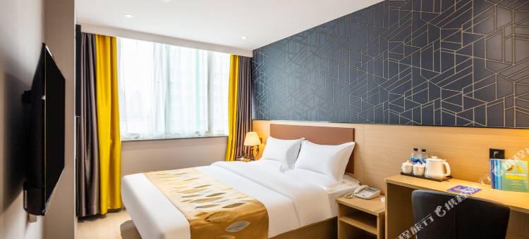 椰子水晶酒店(太原钟楼街水西关街店)图片