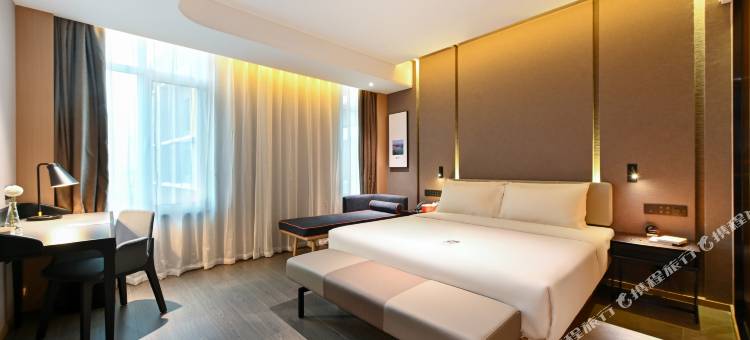 长春汽开区西湖大路亚朵酒店图片