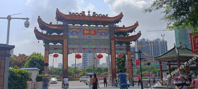 凌峰国际公寓(珠海南屏华发商都店)图片