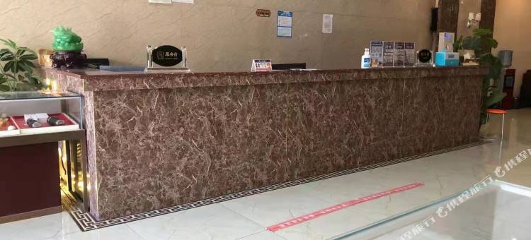 宝兴丽都大酒店图片