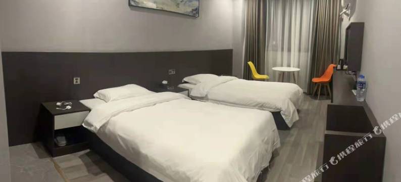 天鸿大酒店(浠水火车站店)图片