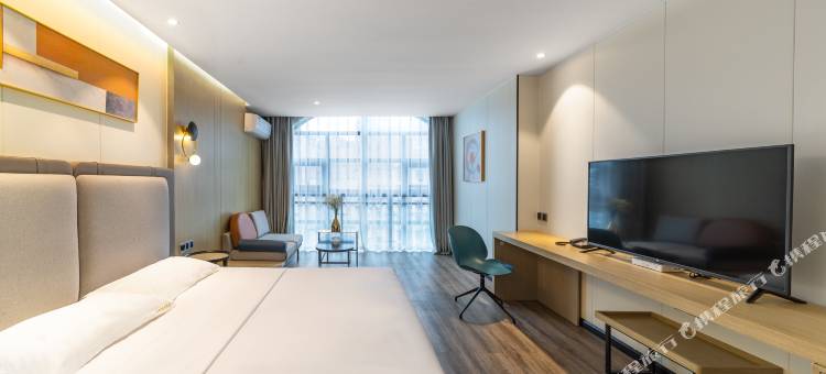 兰舍轻奢酒店(南充火车站店)图片