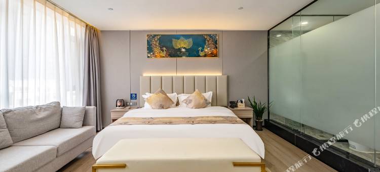 如家睿柏·云酒店(石家庄天山海世界留村地铁站店)图片