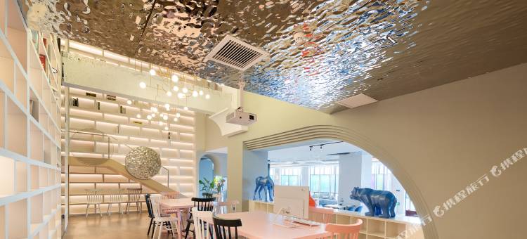 烟台站万达广场漫亭酒店图片