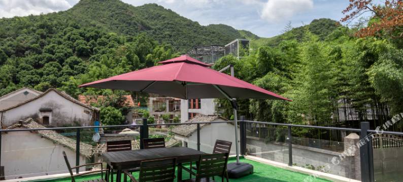 莫干山德莹山居(庾村景区店)图片