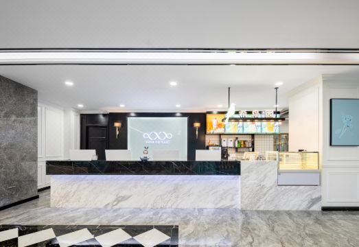 Xana Hotelle Hotel (Haicheng Railway Station Binhe Xi Road) Hotel Overview