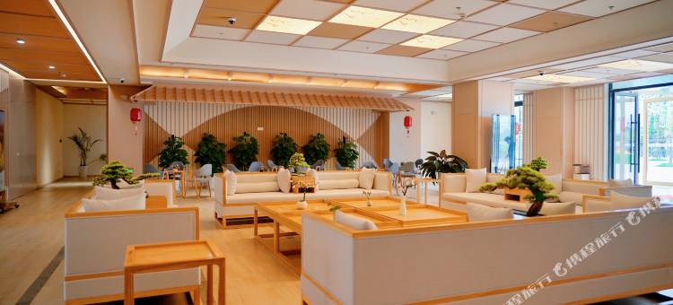 太阳城堡开蔓酒店(蔚蓝海岸店)图片