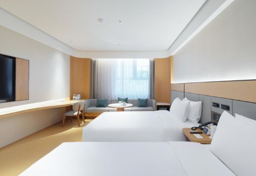 JI HotelHotel Overview