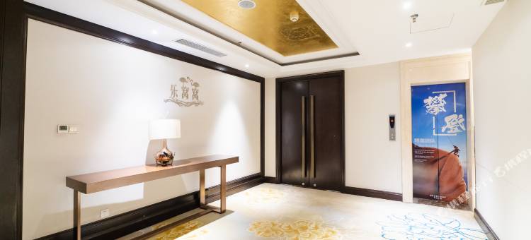 如家华驿精选酒店(唐山爱琴海购物公园店)图片