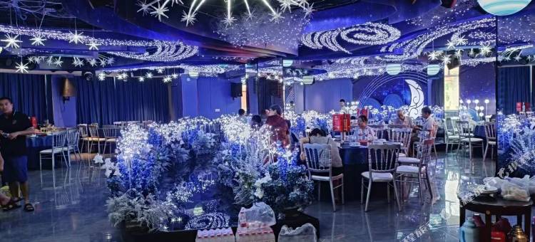 锦泰酒店(泰和老车站店)图片