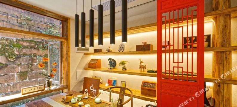 凤凰古城山也江景民宿图片