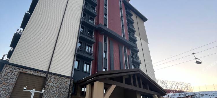 盛豪·轻奢酒店式公寓(通化万峰滑雪度假区店)图片