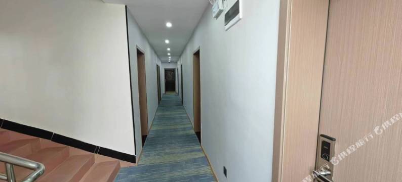 郴州云莱栖·轻享美宿(湘南学院店)图片