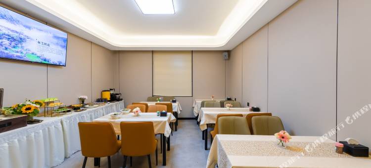 梦之航·启航酒店(绵阳高铁站凯德广场店)图片