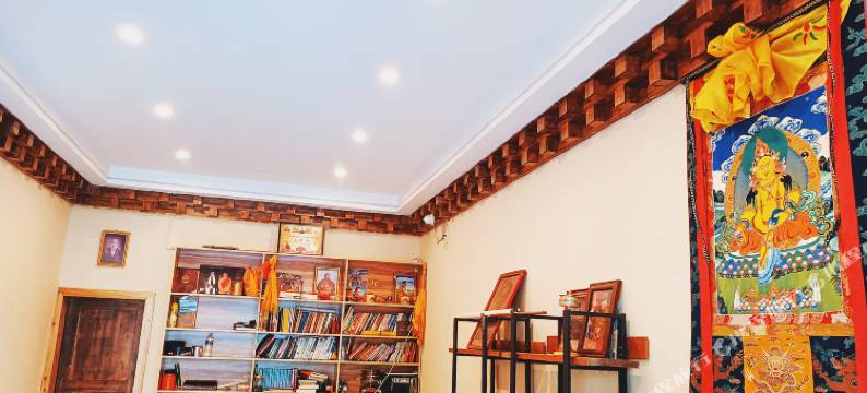 康定博贡噶民宿(318国道康定中学店)图片