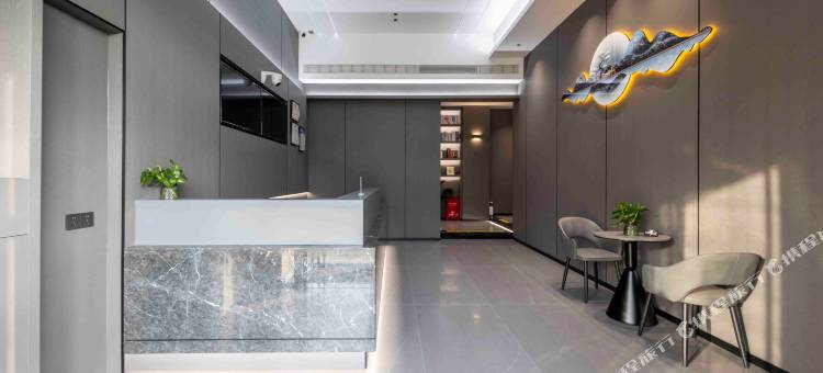 如家UP华驿智旅酒店(平潭吾悦广场店)图片